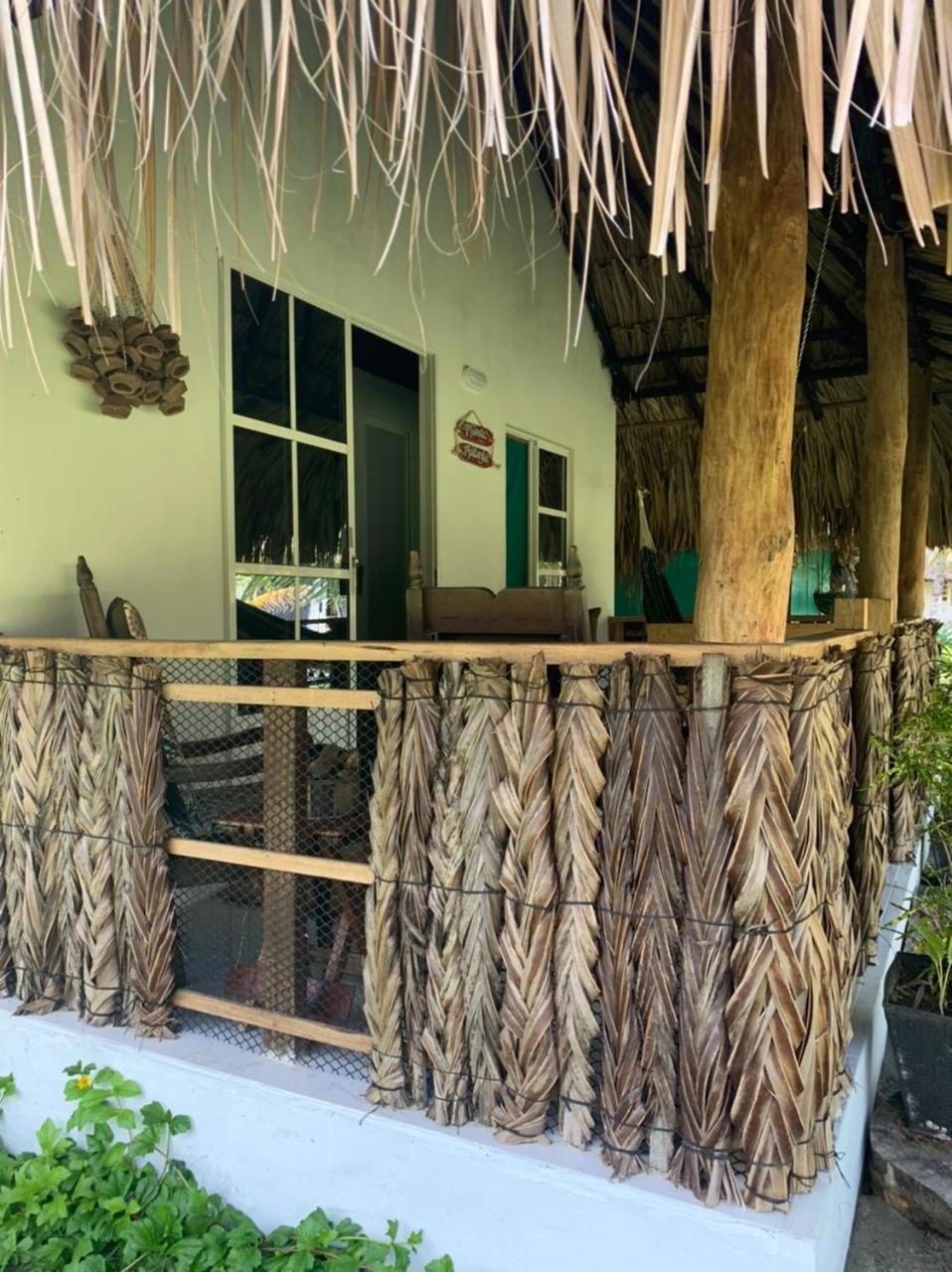 Zefiro Hostal San Bernardo del Viento Exteriör bild